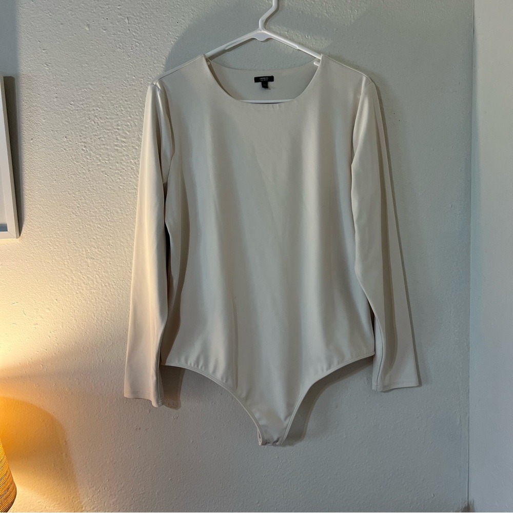 Express body contour bodysuit